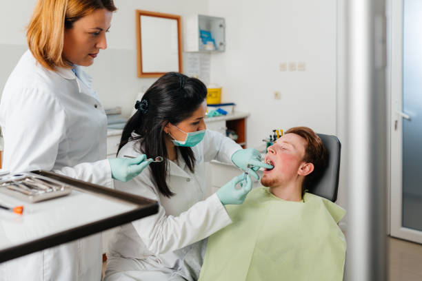 Best Broken or Cracked Tooth Emergency Dentist in Waikoloa Village, HI